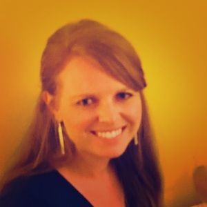 Meet your Posher, Leigh ann